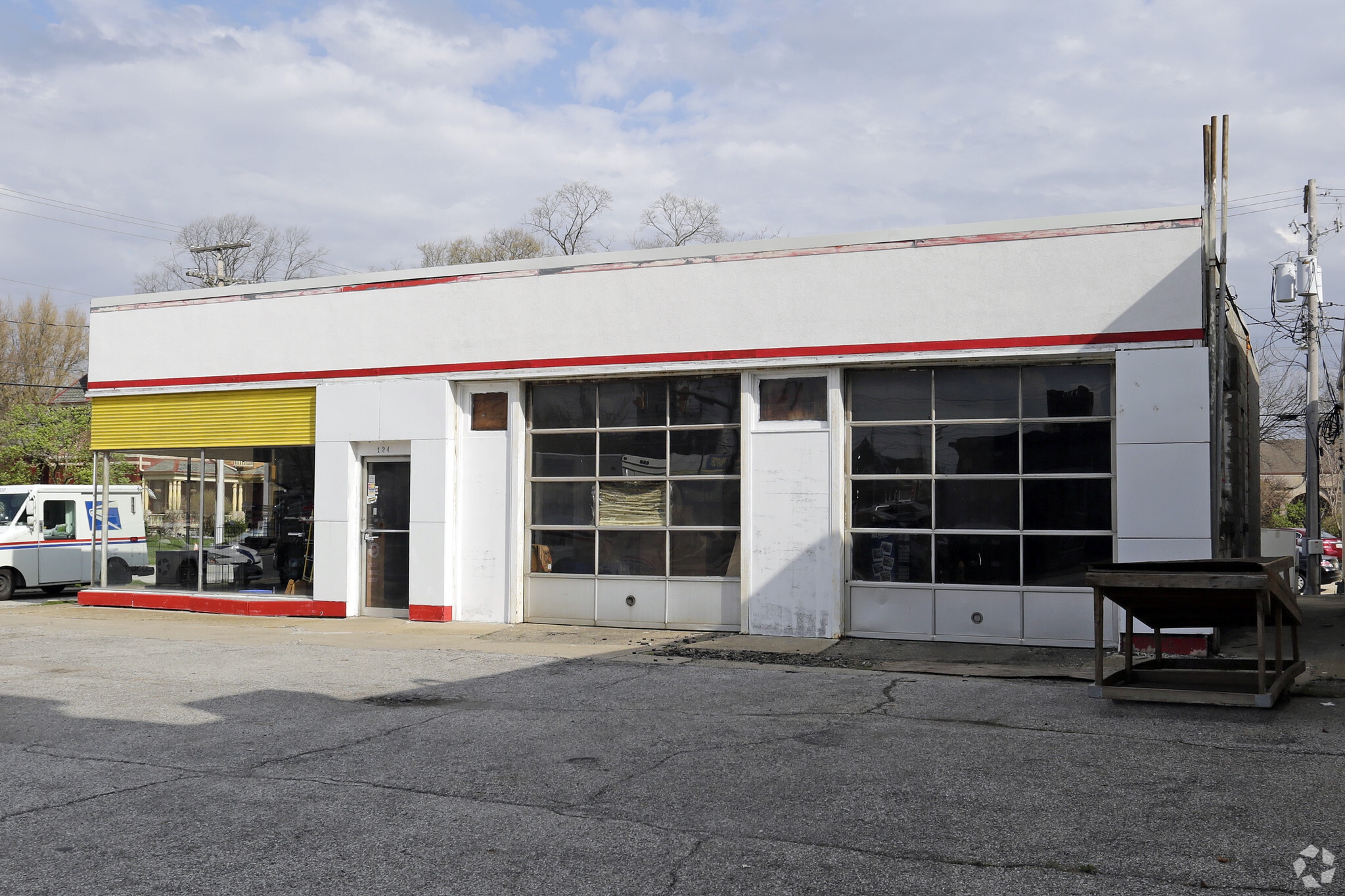 124 W Main St, Greenfield, IN for sale Primary Photo- Image 1 of 1