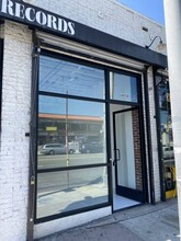 4850 Santa Monica Blvd, Los Angeles, CA for lease Building Photo- Image 2 of 4