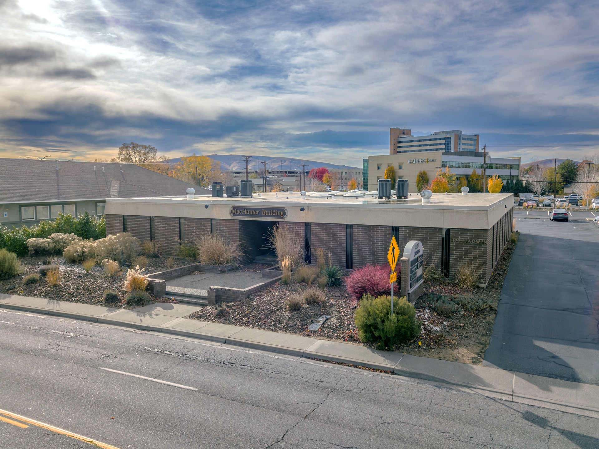 1177 Jadwin Ave, Richland, WA for sale Building Photo- Image 1 of 9