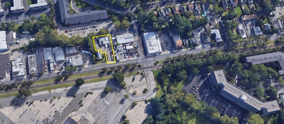 661-665 Broadway, Westwood, NJ for lease - Building Photo - Image 2 of 8