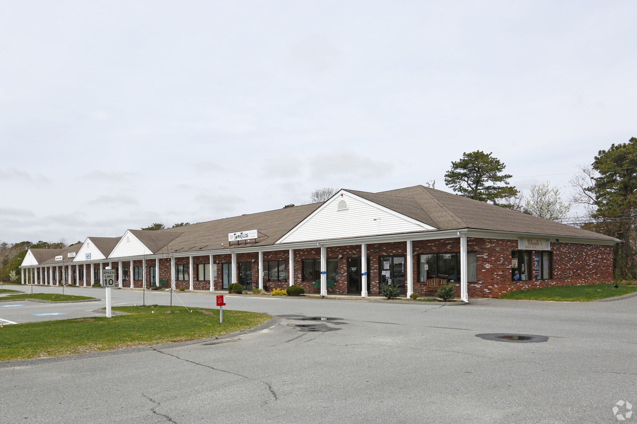 331 Cotuit Rd, Sandwich, MA for sale Primary Photo- Image 1 of 1