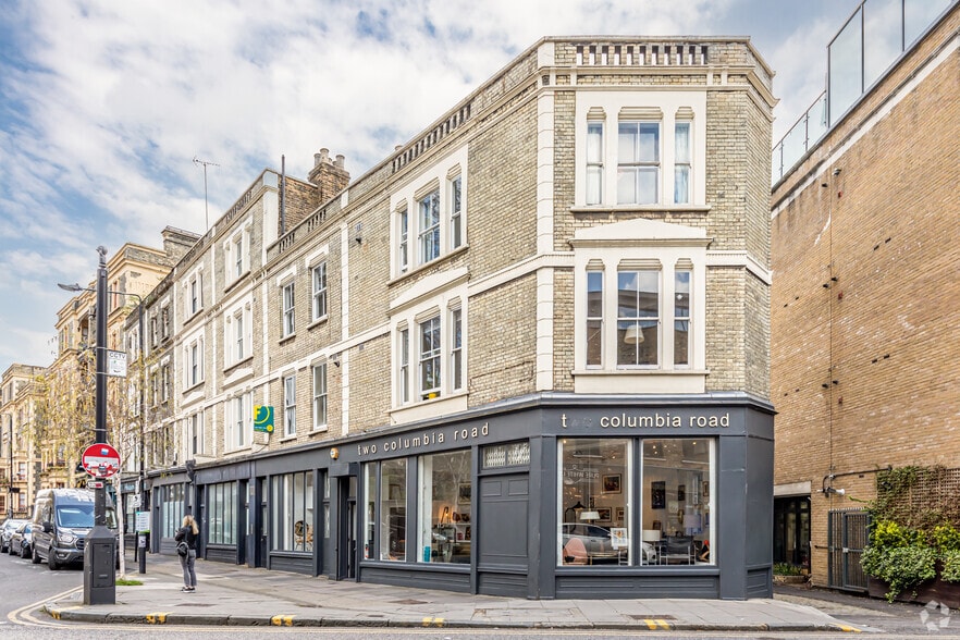 2-4 Columbia Rd, London for sale - Primary Photo - Image 1 of 1