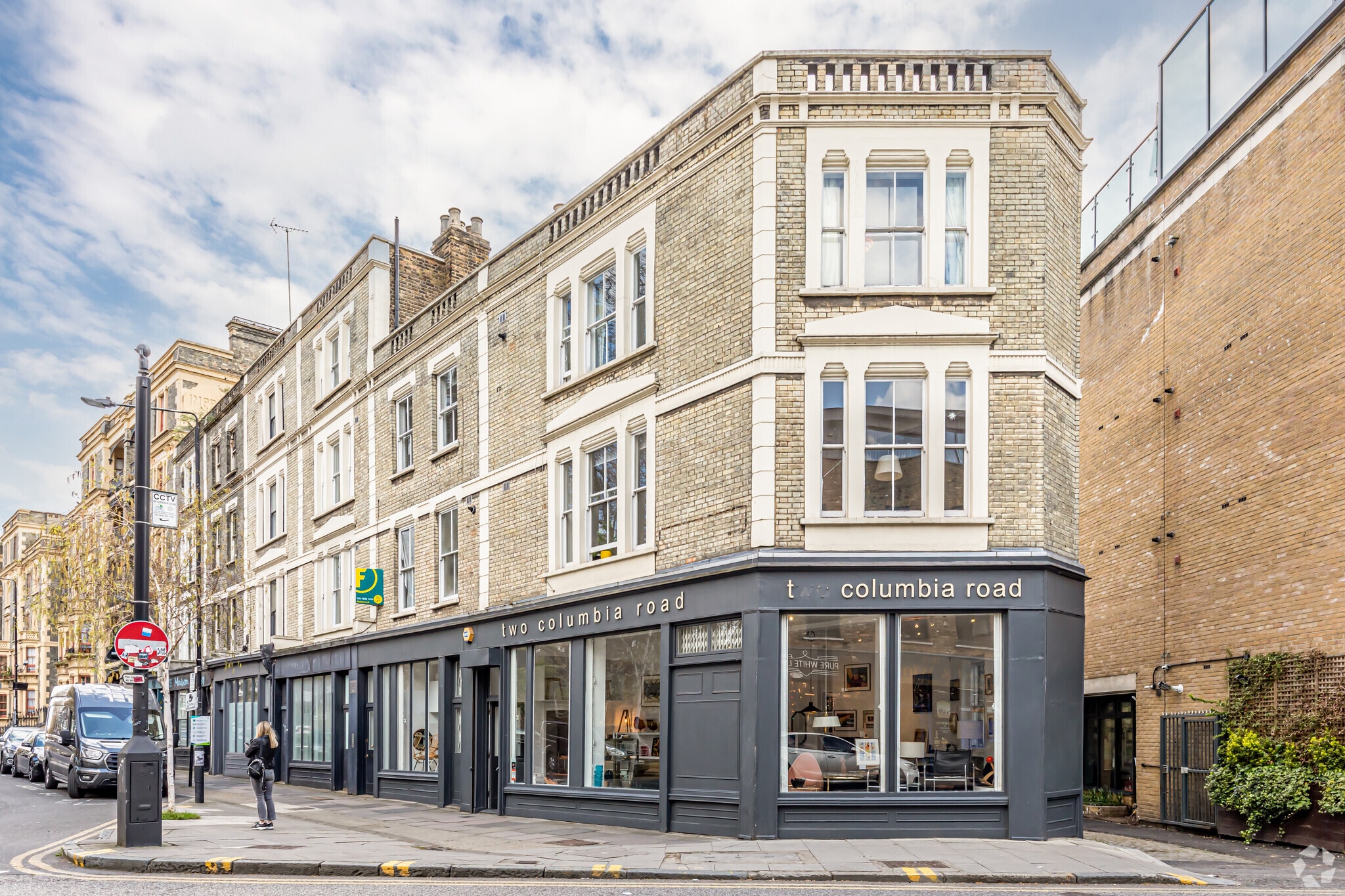 2-4 Columbia Rd, London for sale Primary Photo- Image 1 of 1