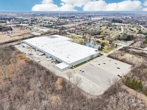 5201-5401 W Donges Bay Rd, Mequon, WI - AERIAL  map view - Image1