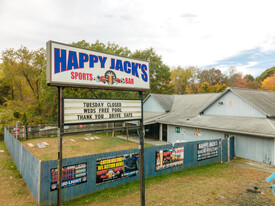 1019 Norwich Rd, Plainfield CT - Commercial Kitchen