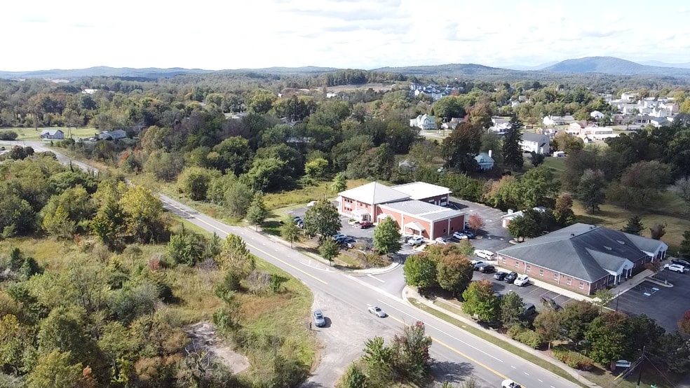 4178 Old Stockyard Rd, Marshall, VA for sale - Building Photo - Image 1 of 7