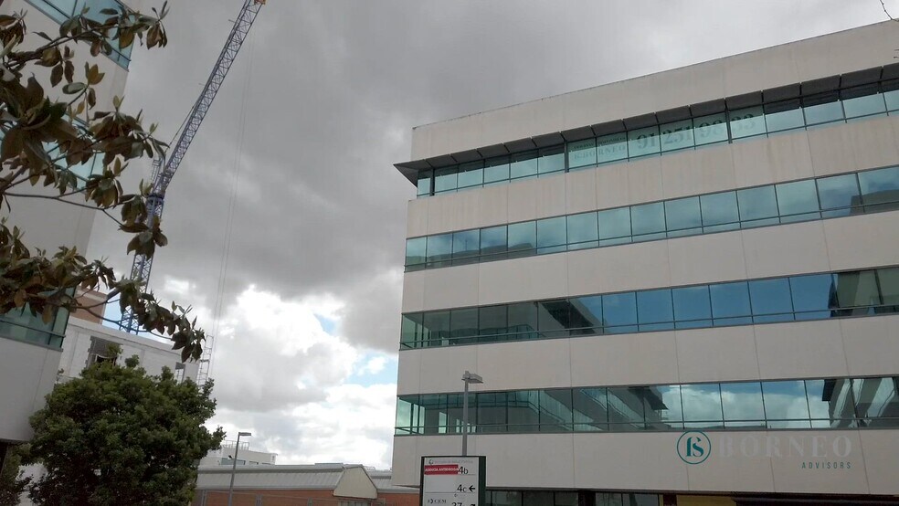 Calle Hermanos García Noblejas, 37 C, Madrid, Madrid for lease - Commercial Listing Video - Image 2 of 5