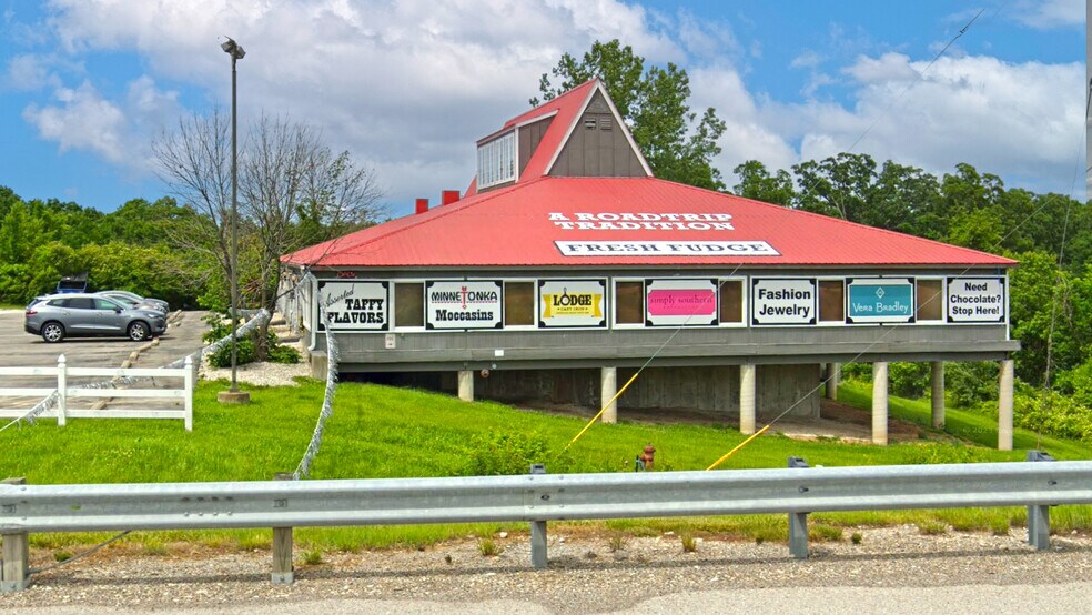 3375 Highway 100, Villa Ridge, MO 63089 Retail for Lease
