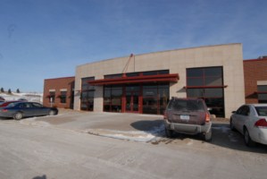 2303 Jones Blvd, Coralville, IA for lease - Primary Photo - Image 1 of 25