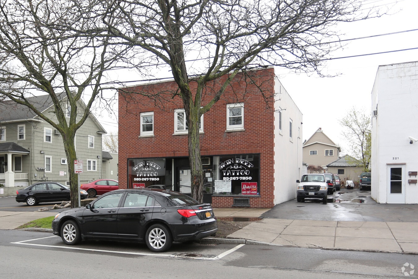 227 W Commercial St, East Rochester, NY 14445