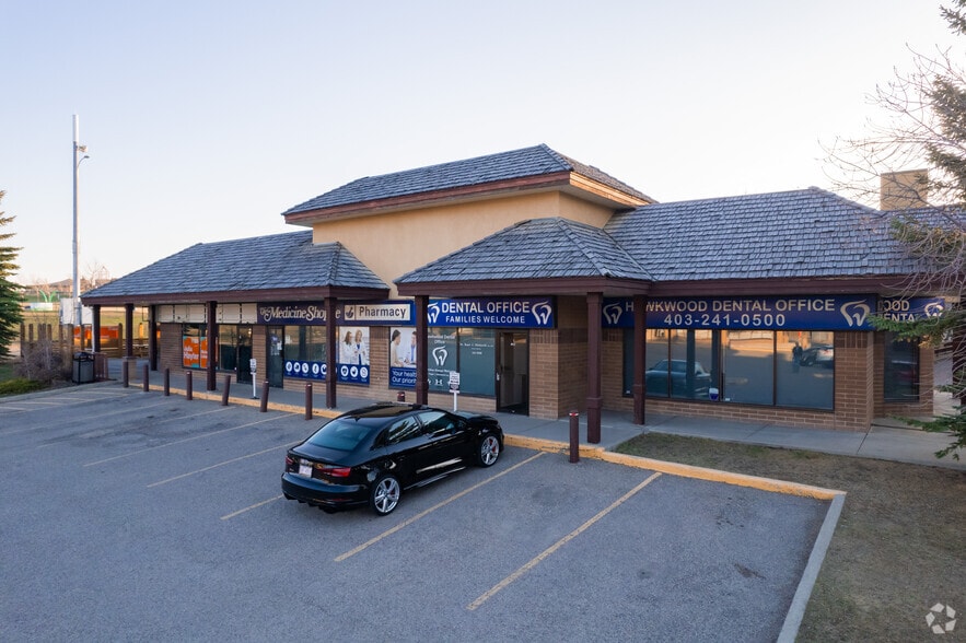 Hawkwood Village Shopping Centre portfolio of 8 properties for sale on LoopNet.com - Primary Photo - Image 2 of 8