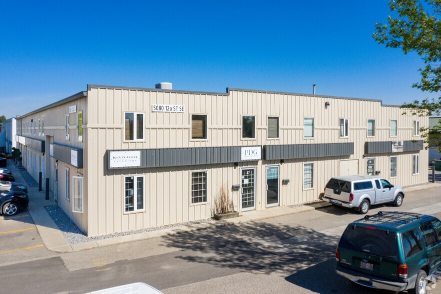 5080 12A St SE, Calgary, AB for sale - Primary Photo - Image 1 of 1