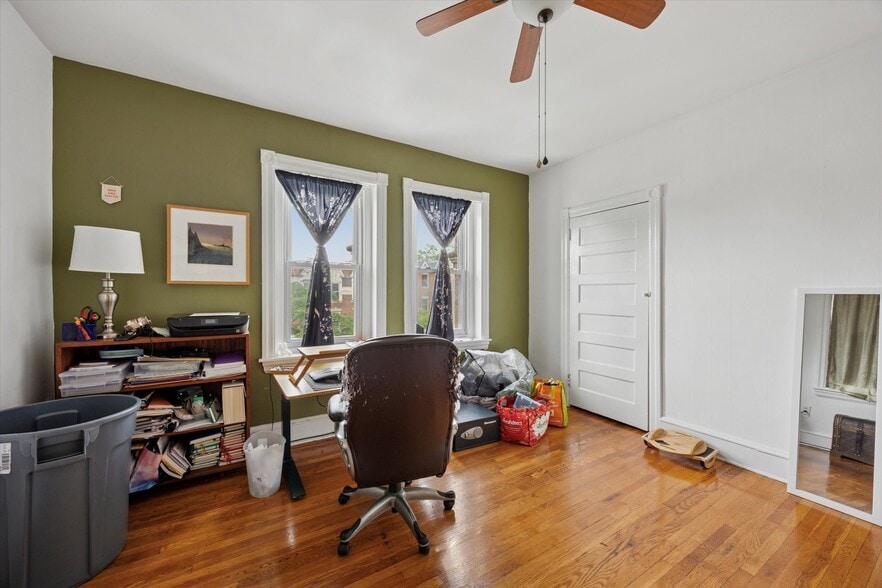 238 S 45th St, Philadelphia, PA for sale - Interior Photo - Image 3 of 7