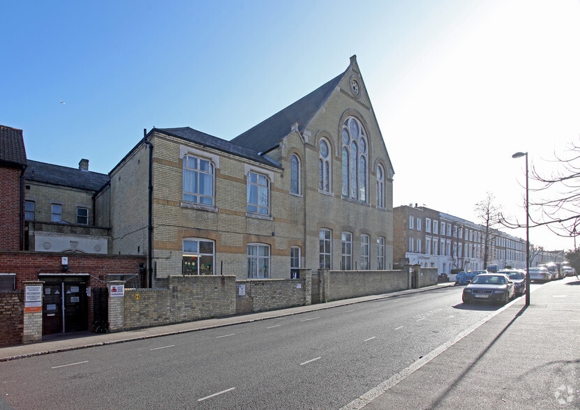 1A Elm Park, London for lease - Building Photo - Image 2 of 7