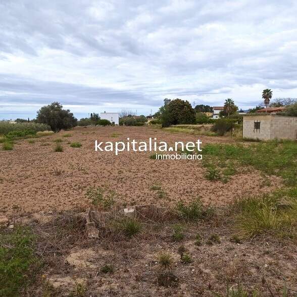 Land in València for sale - Building Photo - Image 1 of 5