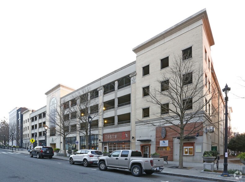 120 Wilmington St, Raleigh, NC 27601