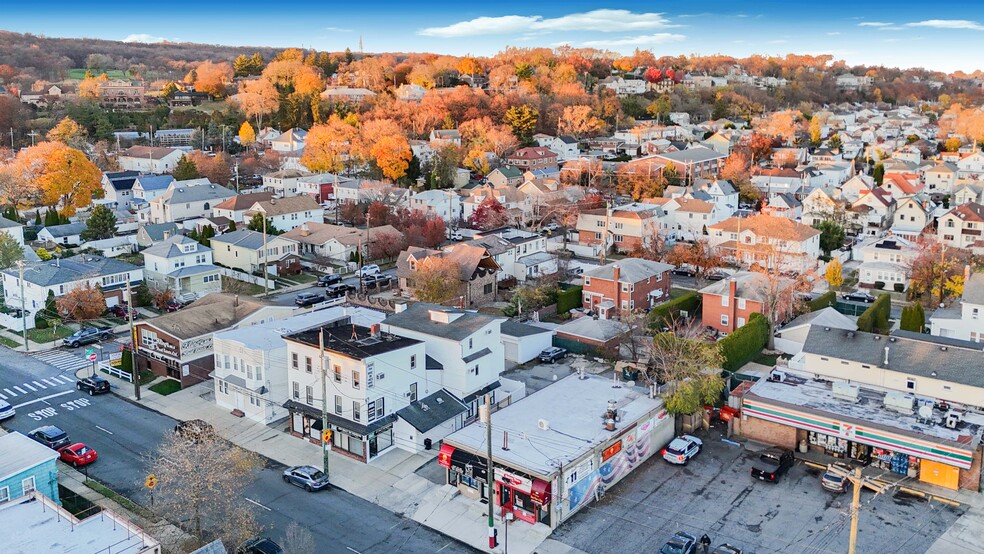 95-97 Lincoln Ave, Staten Island, NY for sale - Building Photo - Image 3 of 7