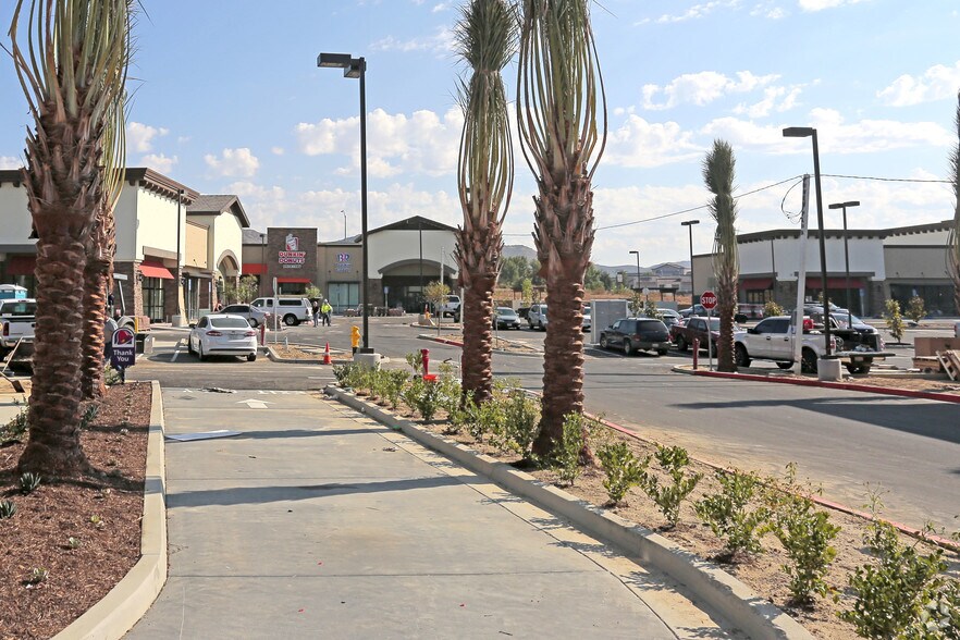 32220 Clinton Keith Rd, Wildomar, CA 92595 Wildomar Square