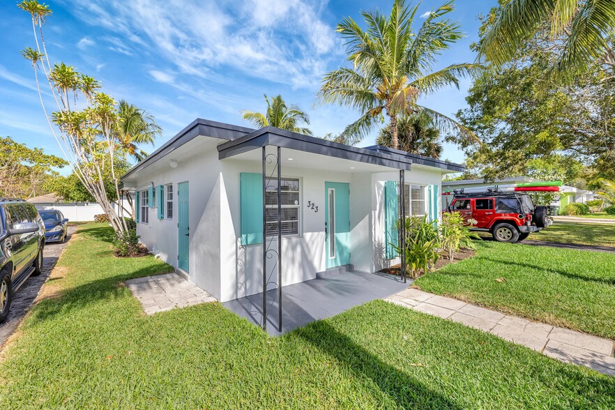 323 De Carie St, Delray Beach, FL for sale - Building Photo - Image 2 of 38