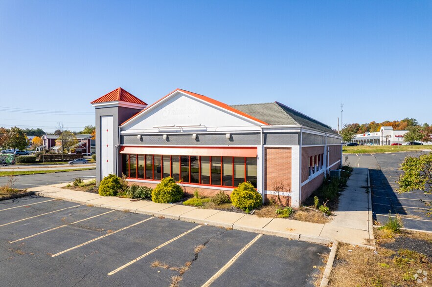 200 Shoemaker Rd, Pottstown, PA 19464 Retail for Lease