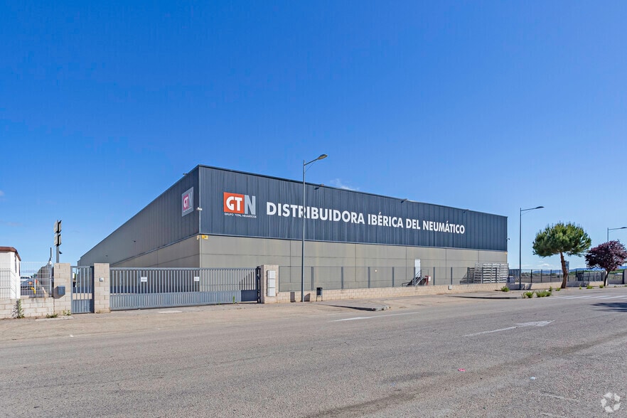 Industrial in Cabanillas del Campo, Guadalajara for sale - Primary Photo - Image 1 of 2