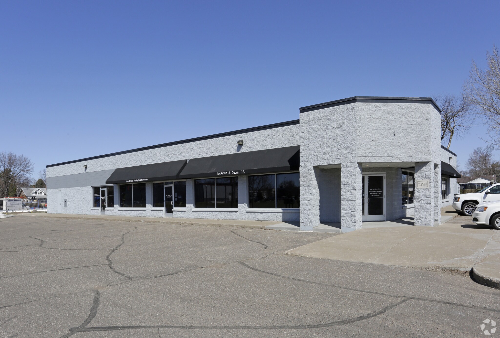 200 3rd Ave NE, Cambridge, MN for sale Primary Photo- Image 1 of 1