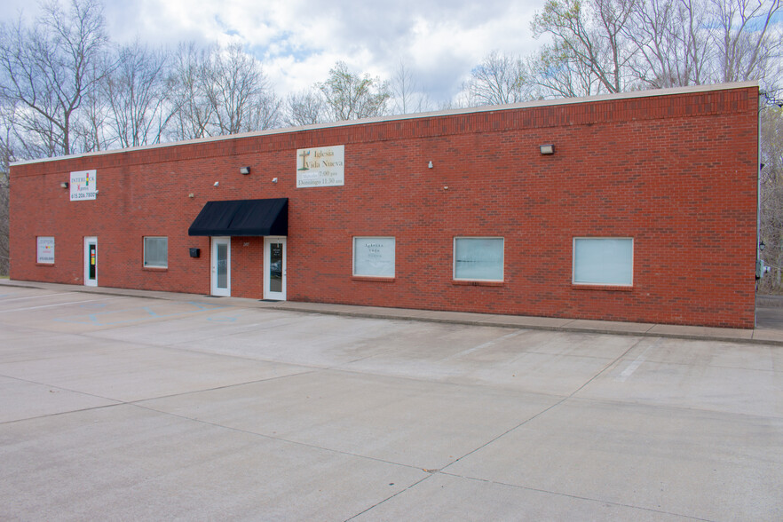 2415 Highway 41A Byp, Clarksville, TN for sale - Building Photo - Image 1 of 1