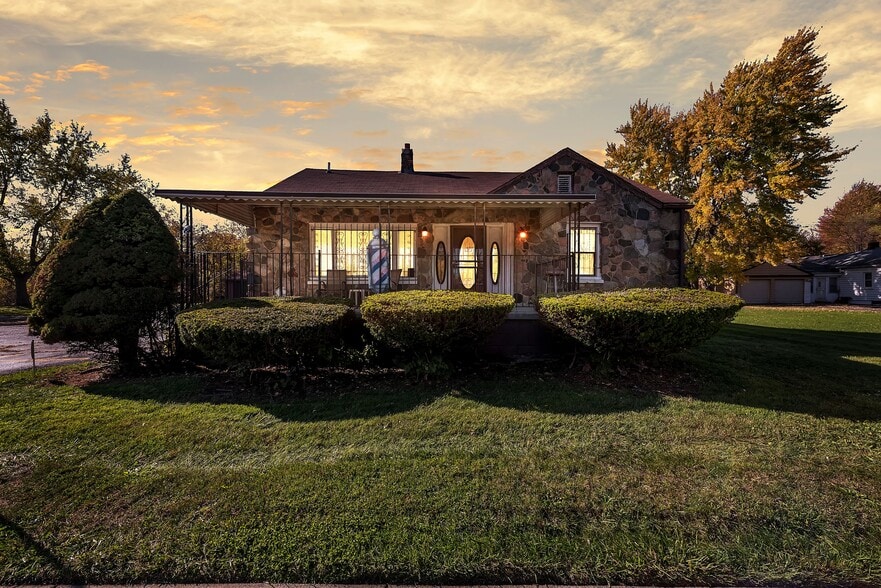 646 Inkster Rd, Inkster, MI for sale - Building Photo - Image 1 of 1