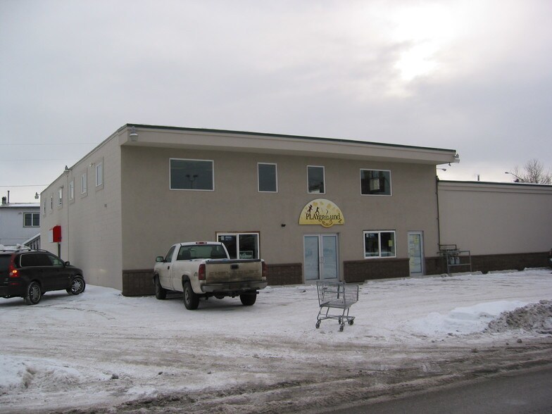 2807 Arctic Blvd, Anchorage, AK for sale - Primary Photo - Image 1 of 1