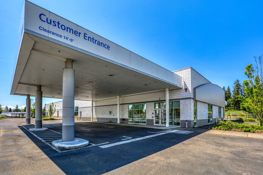 13906 Highway 99, Lynnwood, WA for lease - Building Photo - Image 1 of 10