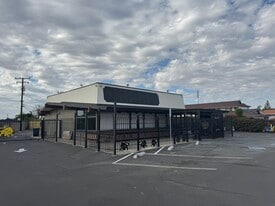 11241 Beach Blvd, Stanton CA - Bar