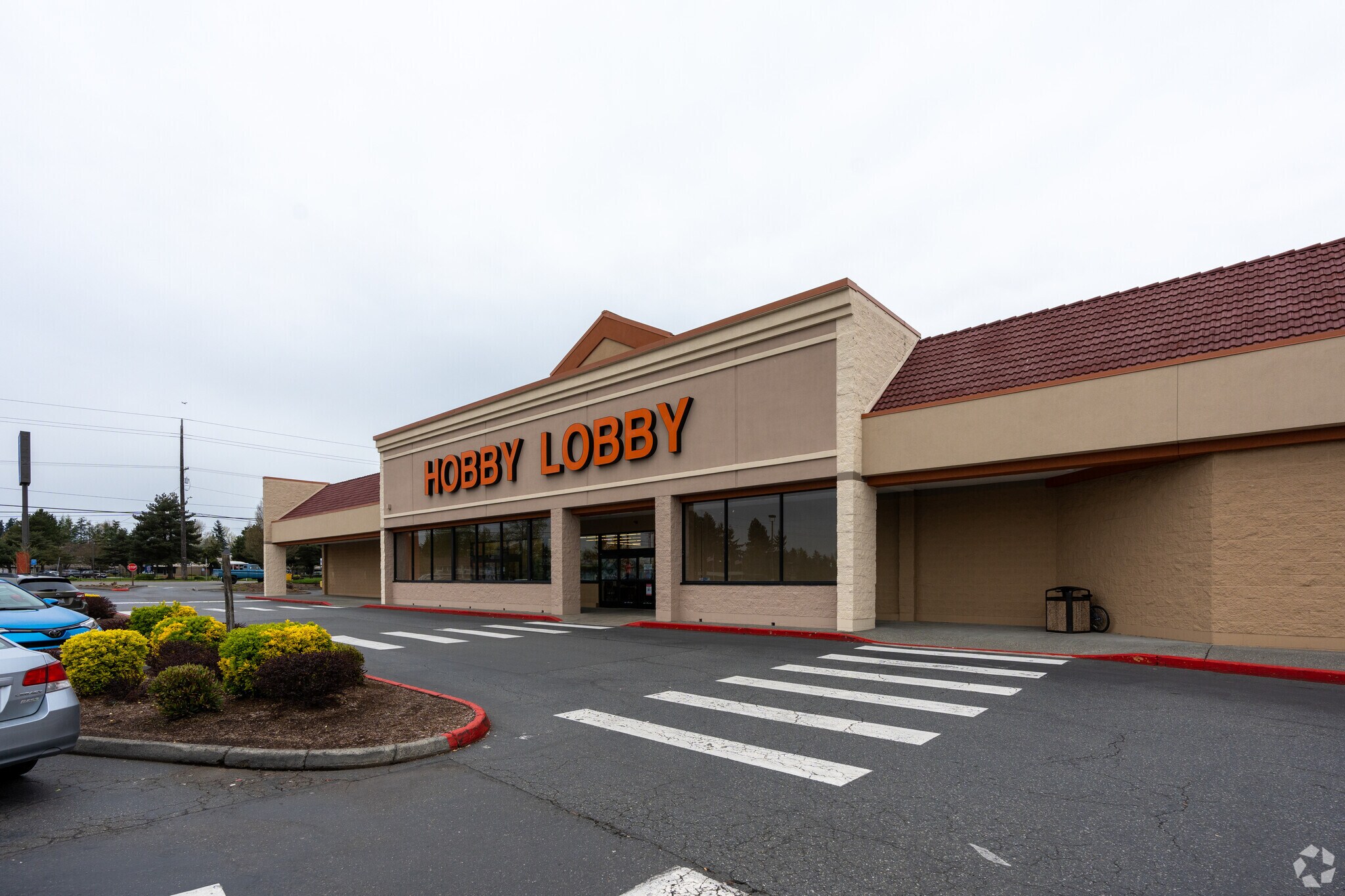 10011-10115 Evergreen Way, Everett, WA for sale Primary Photo- Image 1 of 1