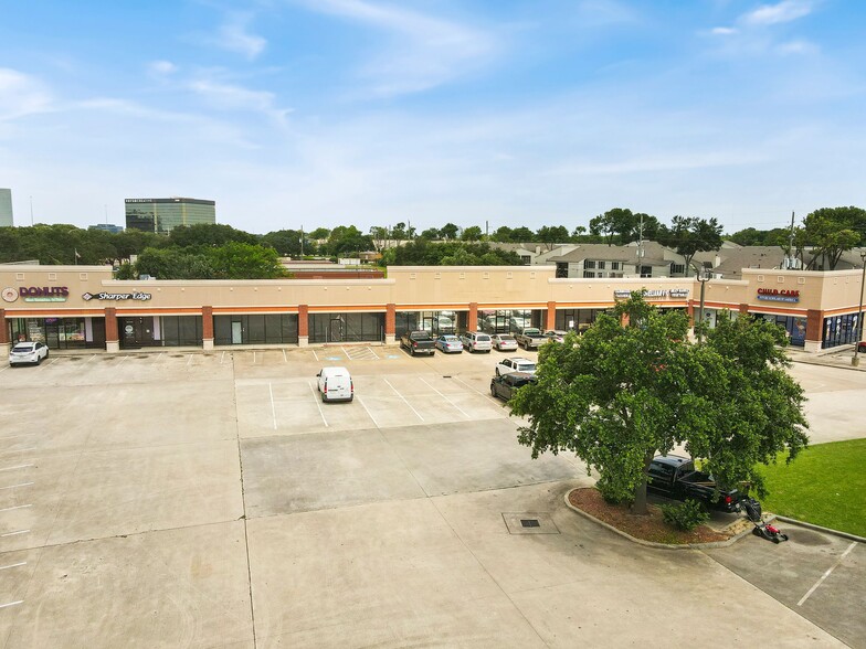 7306 W Tidwell Rd, Houston, TX for lease - Building Photo - Image 2 of 13