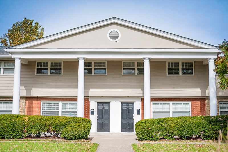 7505 Montgomery Rd, Cincinnati, OH 45236