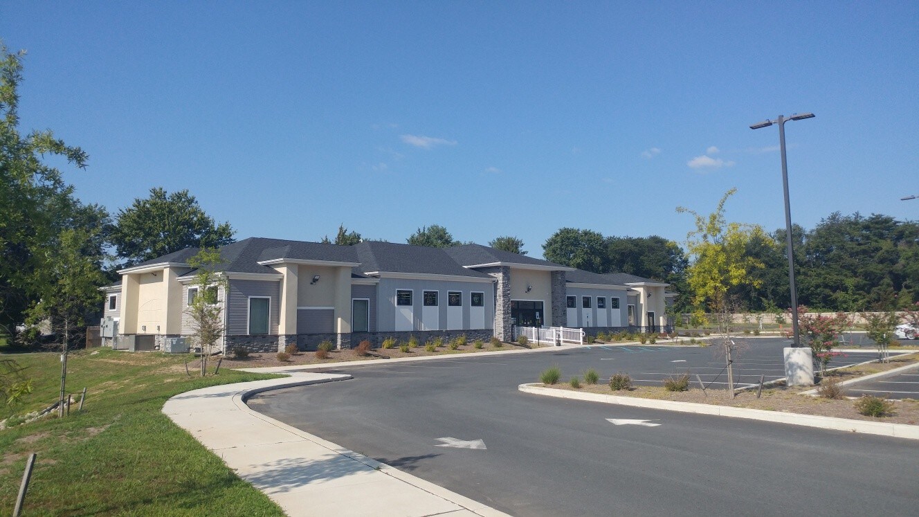 1651 E Lebanon Rd, Dover, DE for sale Primary Photo- Image 1 of 1