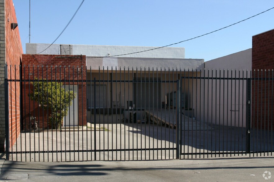 1380 Freeman Ave, Long Beach, CA 90804