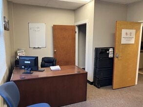 7 Wells St, Saratoga Springs, NY for lease Interior Photo- Image 2 of 4