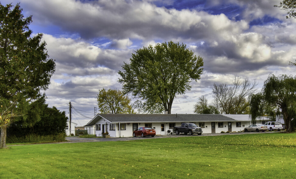 1650 US 30, Sugar Grove, IL for sale - Primary Photo - Image 1 of 1