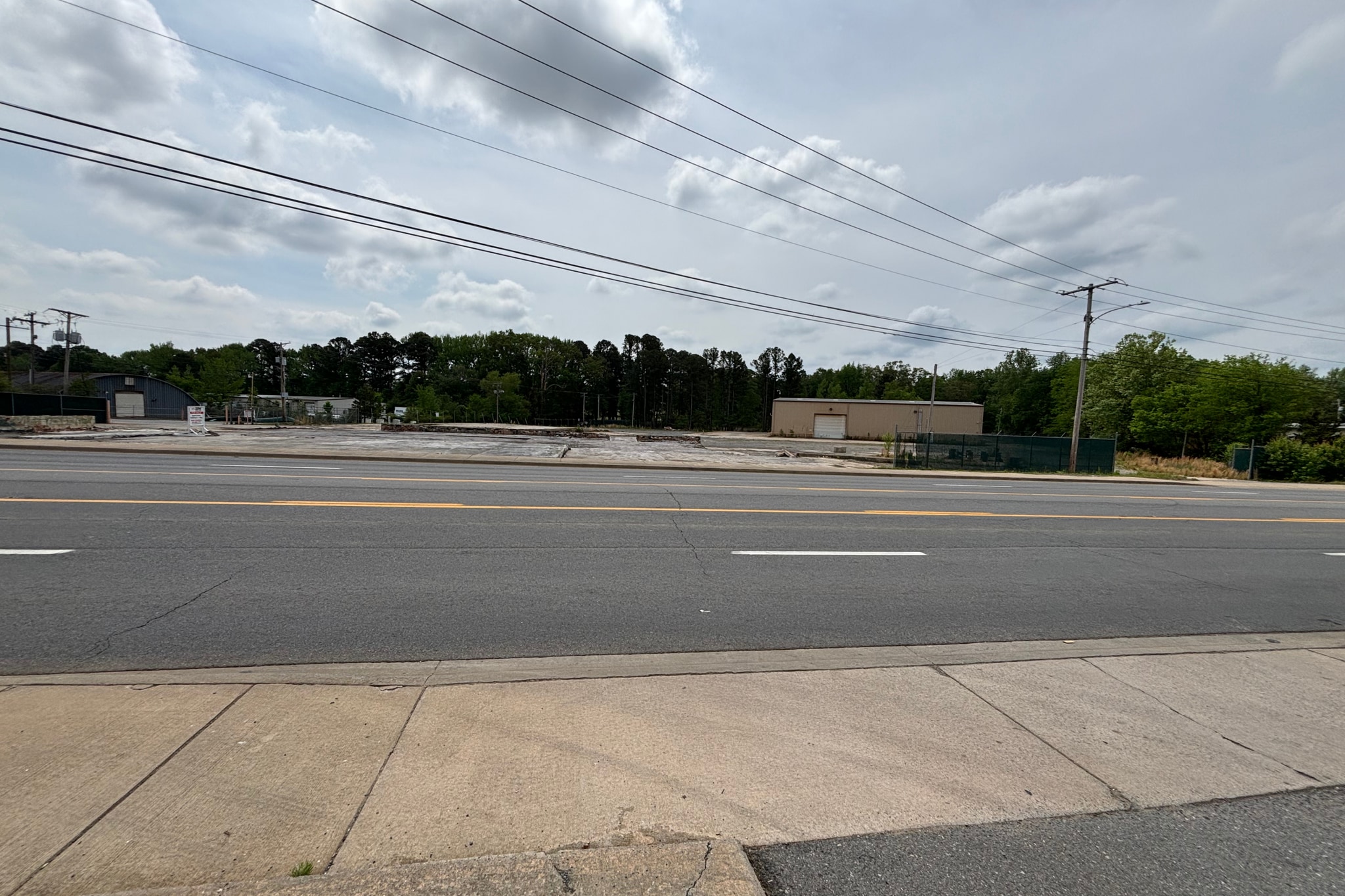 7609 Colonel Glenn Rd, Little Rock, AR for sale Building Photo- Image 1 of 11