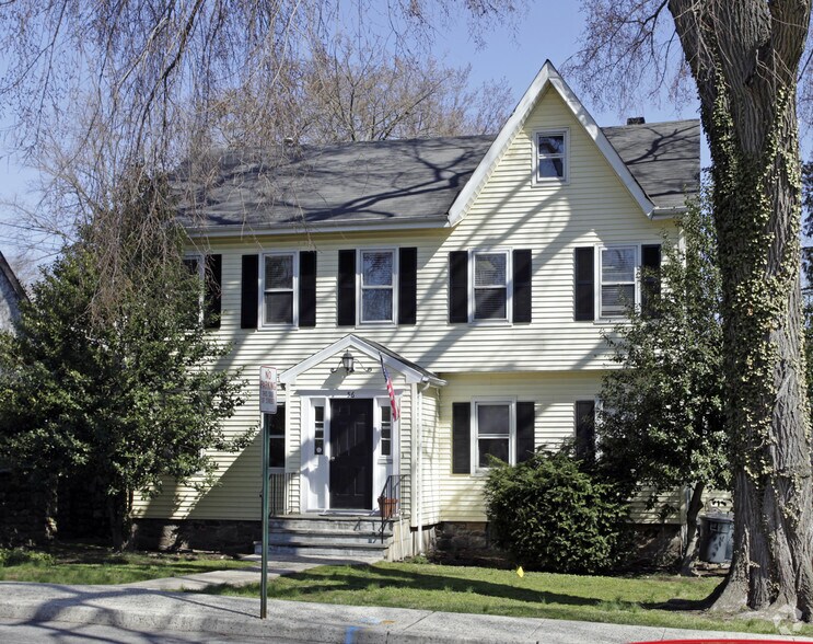 56 Locust Ave, Rye, NY 10580