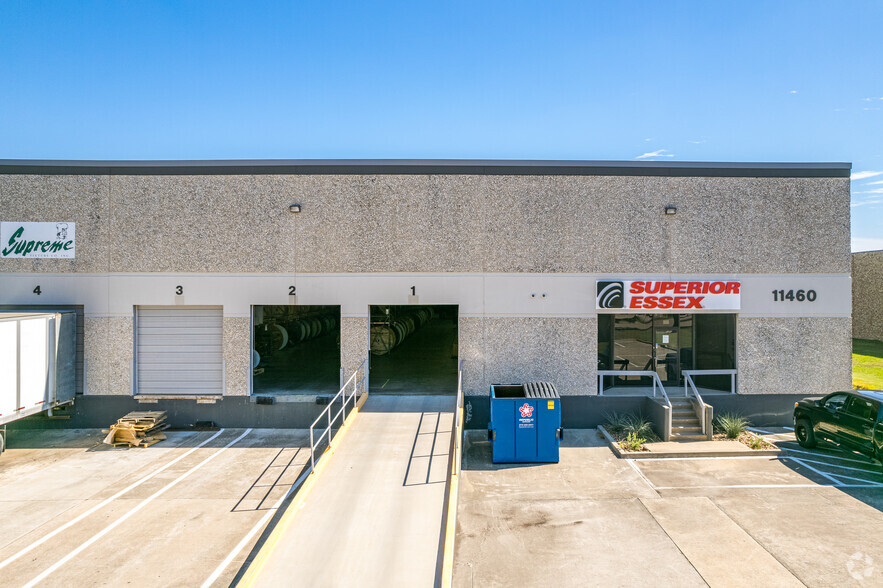 11460-11480 Hillguard Rd, Dallas, TX for lease - Building Photo - Image 3 of 7