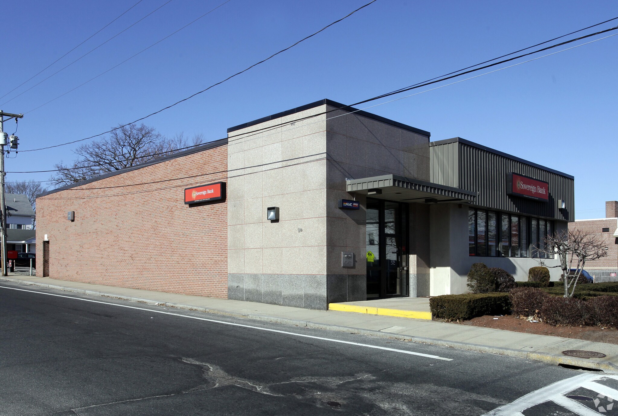 310 Broad St, Cumberland, RI for sale Primary Photo- Image 1 of 1