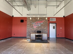 1260 US-51, Forsyth, IL for lease Interior Photo- Image 1 of 6