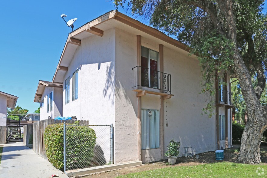 10641076 Helm Ave, Clovis, CA, 93612 Apartment Property For Sale