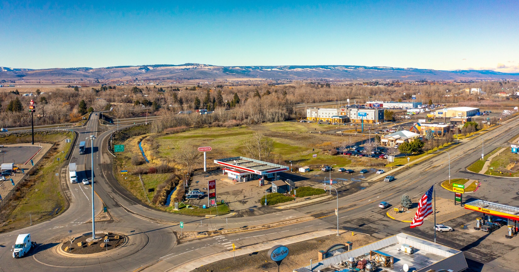 2607 Triple L Loop, Ellensburg, WA for lease Primary Photo- Image 1 of 2