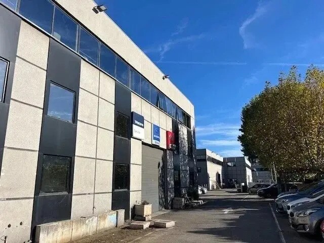 Office in Nice for lease - Building Photo - Image 1 of 2