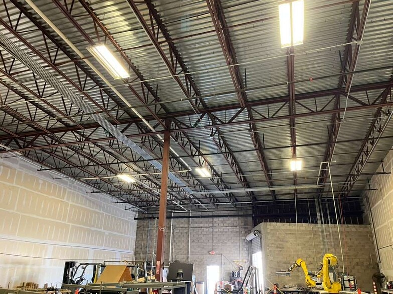 1901 Longleaf Blvd, Lake Wales, FL for sale - Building Photo - Image 3 of 14