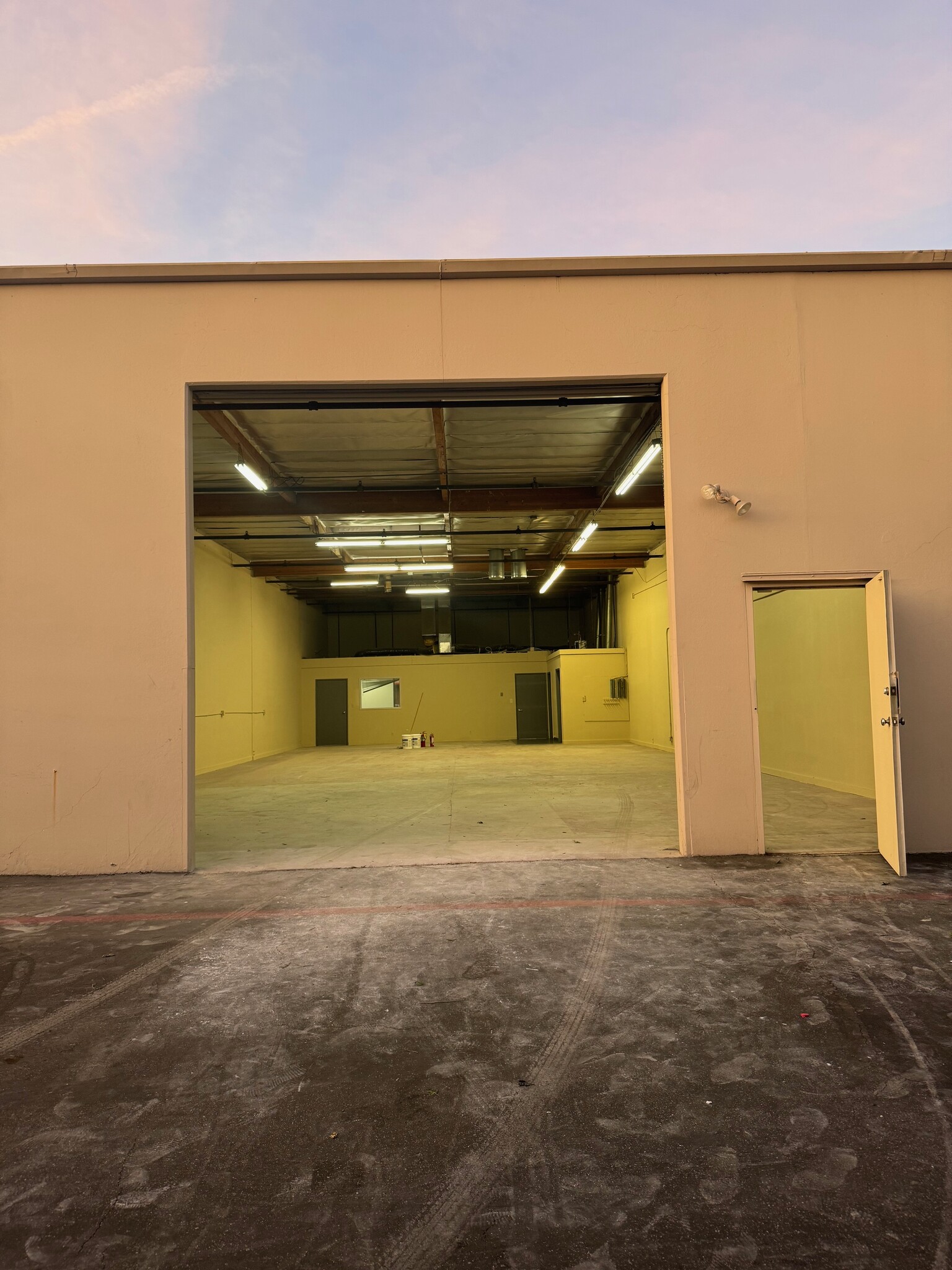 1016-1024 N Lemon St, Orange, CA for lease Building Photo- Image 1 of 4