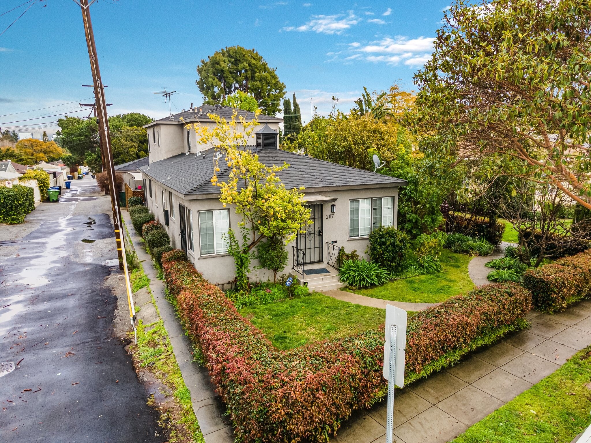 2117 Stewart St, Santa Monica, CA for sale Building Photo- Image 1 of 1