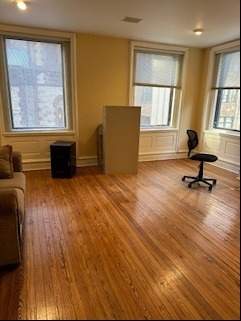 132 S 17th St, Philadelphia, PA for lease - Interior Photo - Image 2 of 10